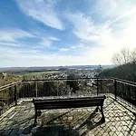 Poplaon Avec Terrasse Lägenhet