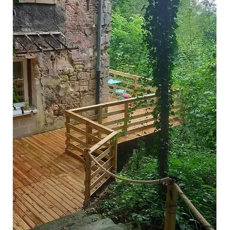 Lägenhet Poplaon Avec Terrasse