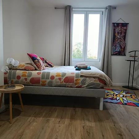 Lägenhet Poplaon Avec Terrasse Laon